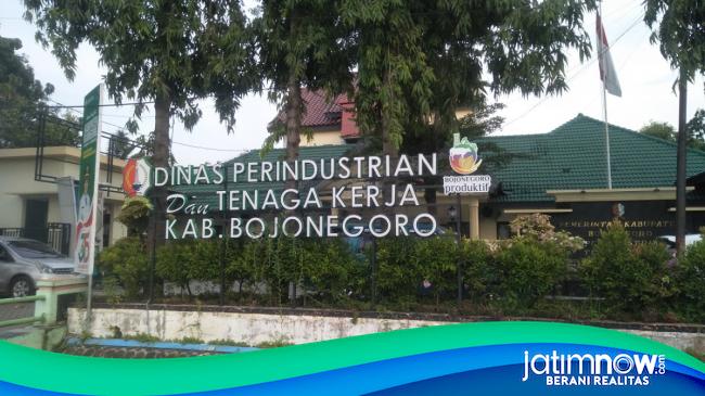 UMK Bojonegoro Naik Rp200 Ribu Buruh Khawatir PHK