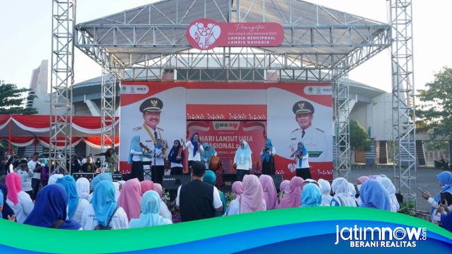 Ribuan Orang Peringati Hari Lansia Di Kota Pasuruan