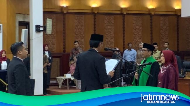 Ratna Resmi Dilantik Jadi Anggota DPRD Surabaya Gantikan Riswanto