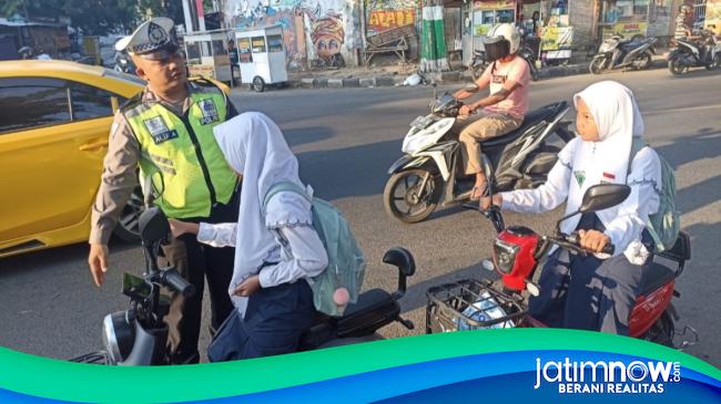 Picu Kecelakaan Polisi Pamekasan Larang Sepeda Listrik Masuk Jalan Raya