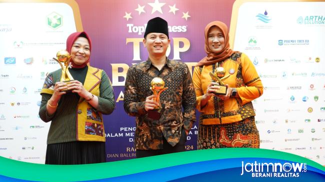 Kabupaten Trenggalek Borong Penghargaan Pada Top Bumd Award