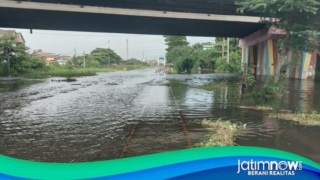 Ka Brantas Dan Brawijaya Masih Terlambat Datang Di Daop Madiun