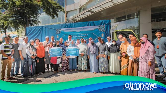 Pelindo Berbagi Ramadan Terminal Teluk Lamong Salurkan Paket Sembako