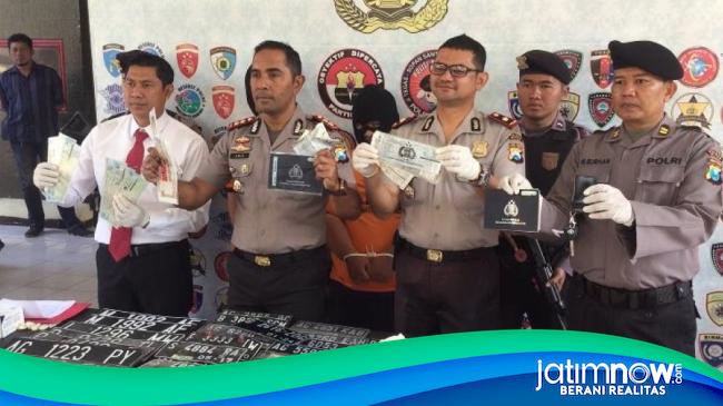 Sindikat Penggelapan Kendaraan Dan Pemalsuan Stnk Di Blitar Dibongkar