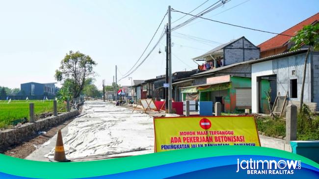 Proyek Betonisasi Banjarsari - Damarsi Buduran Masuk Tahap Cor Lapis Bawah