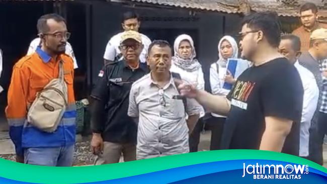 Pembangunan Trotoar Kampung Inggris Kediri Bikin Mas Dhito Naik Pitam Begini Katanya