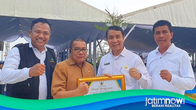 Bupati Sidoarjo Raih Penghargaan Pembina Terbaik Penerapan Cara ...