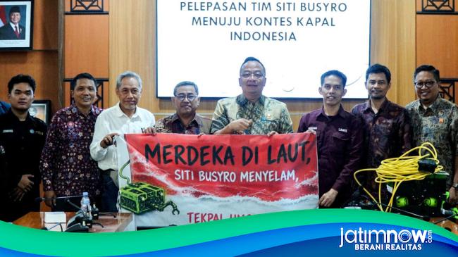 Wabup Gresik Lepas Tim Robot Bawah Air UMG ke Final Kontes Kapal Indonesia