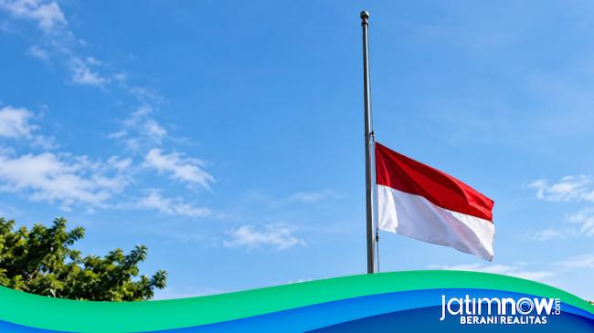 Khofifah Imbau Warga Jatim Kibarkan Bendera Setengah Tiang pada 30 September