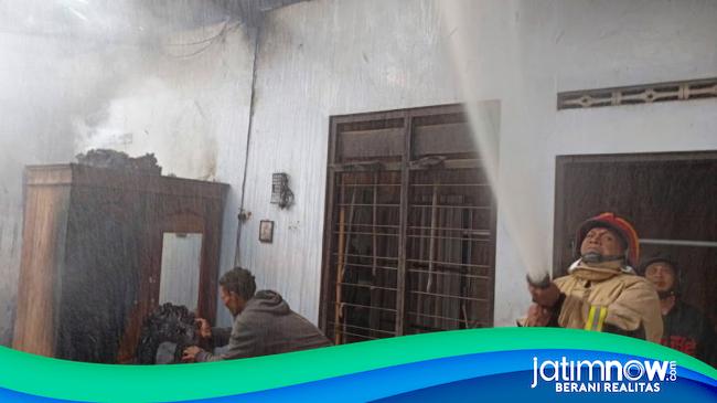 Rumah di Tulungagung Ludes Terbakar, Diduga Karena Korsleting Listrik