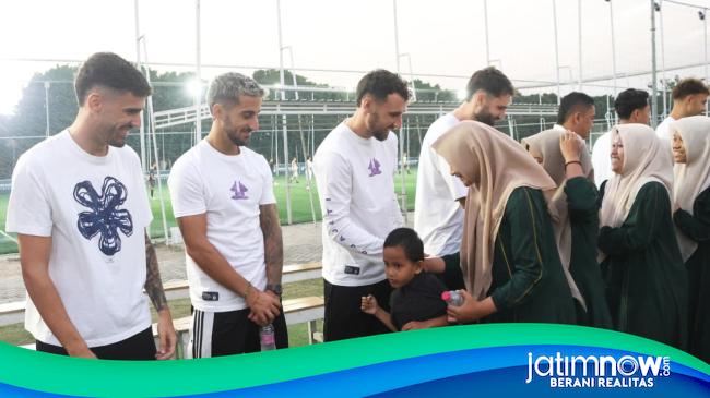 Jelang Laga Perdana, Persik Kediri Gelar Doa Bersama Yatim Piatu