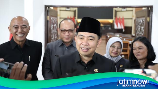 Didorong Maju Pilgub Jatim, Gus Fawait: Fokus Kerja di Jember