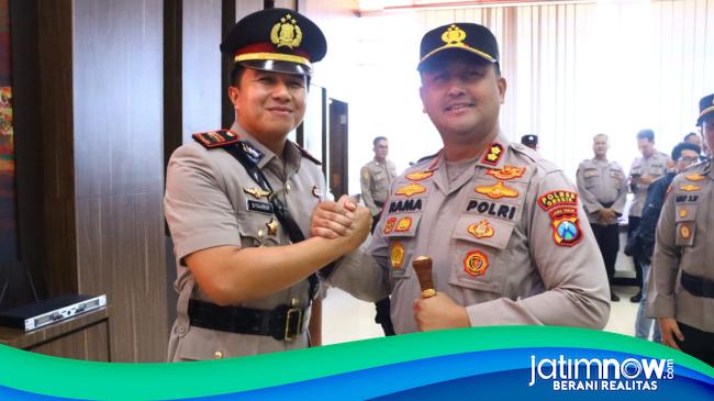 Pimpin Sertijab PJU dan Kapolsek, Ini Pesan Kaporles Gresik