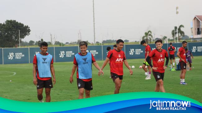 Persik Kediri Gunakan Jeda Kompetisi Untuk Genjot Fisik Pemain
