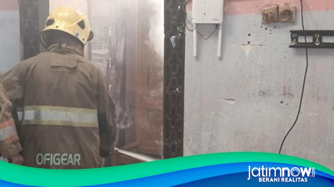 Ditinggal Saat Memasak, Rumah Warga Kediri Terbakar dan Rugi Rp200 Juta