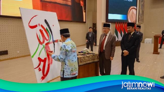 Melihat Festival Kaligrafi Internasional di Pondok Gontor Ponorogo