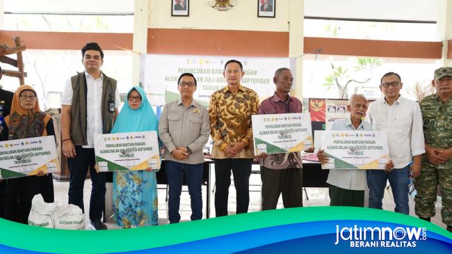 Pemkab Lamongan Salurkan 5.000 Ton Beras Bansos Pangan, Pastikan Tepat Sasaran