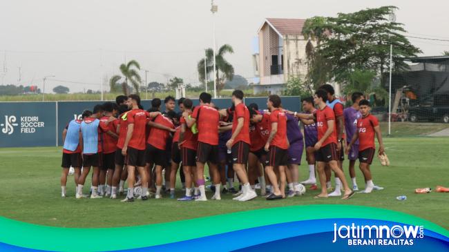 Persik Kediri Daratkan Striker Muda Eks UD Logrones Spanyol