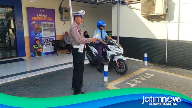 Tak Perlu Membolos, Pelajar di Tulungagung Bisa Membuat SIM Sepulang Sekolah