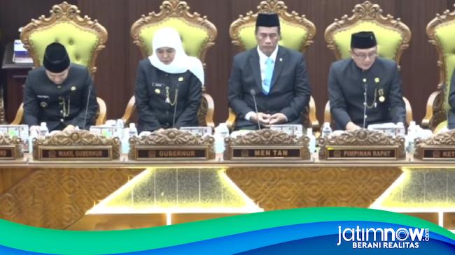Khofifah Apresiasi Dukungan Mentan Amran untuk Pertanian di Jawa Timur