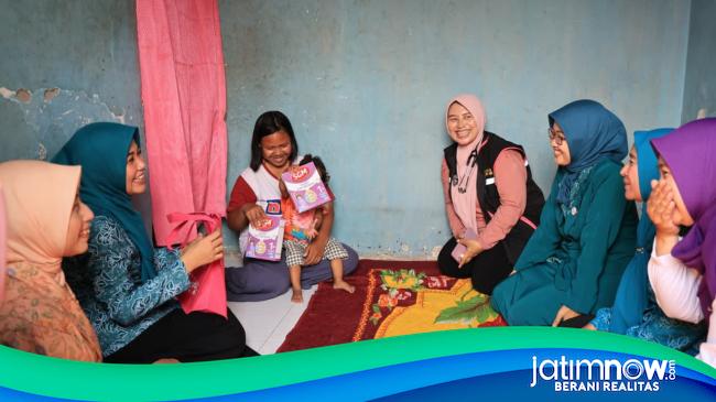 Ning Ghyta Sambangi Disabilitas, Ibu Hamil hingga Balita Berisiko Stunting di Jember