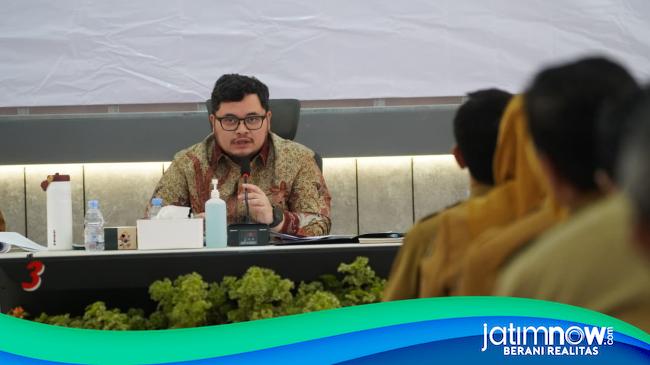 Kawal Program Strategis, Mas Dhito Beri Arahan Langsung Kepala Dinas dan Camat