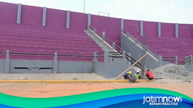 PUPR Kota Kediri Kebut Pemasangan Pagar Stadion Brawijaya