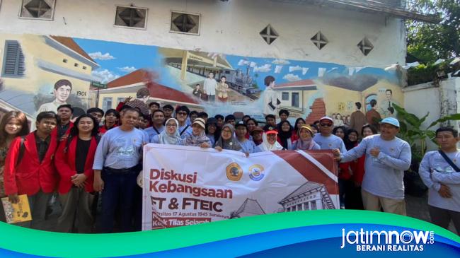 Mahasiswa Teknik Untag Surabaya Napak Tilas Jejak Pahlawan di Peneleh