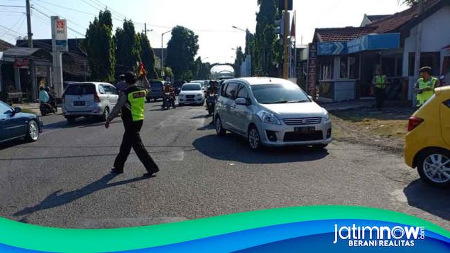 Ada Penumpukan Kendaraan, Begini Rekayasa Lalu Lintas Di Ponorogo