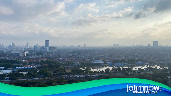 Cuaca Surabaya Hari Ini Cerah Berawan, Suhu Bisa Tembus 33 Derajat