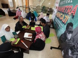 Minat Tuna Netra di Surabaya dalam Membaca Al-Quran Braille Meningkat