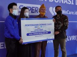 Aplikasi Super Donasikan Rp 500 Juta untuk Veteran di Surabaya