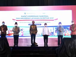 Gresik Dinobatkan Jadi Kabupaten Terbaik Anugerah Layanan Investasi 2021