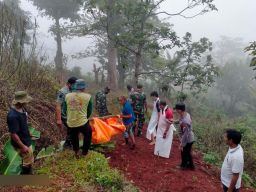 Mayat Nenek Misterius Ditemukan di Hutan Sempu, Pasuruan