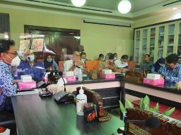 Warga Adukan Dugaan Apartemen Puri Mas Disewakan Short Time ke DPRD Surabaya