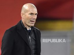 Zidane Kembali Tolak Latih Manchester United