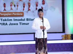 Ketua Gerindra Jatim Anwar Sadad memberikan sambutan di Majelis Taklim Imadul Bilad (Foto: Dok. Anwar Sadad)