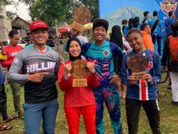 Sisihkan Ribuan Peserta, Tiga Atlet Sepeda Kota Batu Sabet Medali di Sumsel
