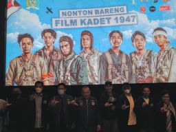 Dukung Industri Perfilman Tanah Air, Kadin Surabaya Nobar Film Kadet 1947