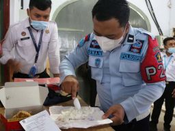 Penyelundupan Obat Terlarang dalam Nasi Kotak ke Lapas Banyuwangi Digagalkan