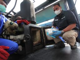 Pemusnahan barang bukti sabu 3,2 kilogram (Foto: BNNP Jatim)
