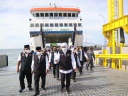 Dermaga Movable Pelabuhan Penyeberangan Jangkar Situbondo Resmi Beroperasi