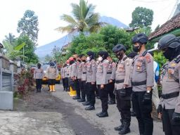 Polda Jatim Terjunkan Personel Antispasi Penjarahan Rumah Korban Erupsi Semeru