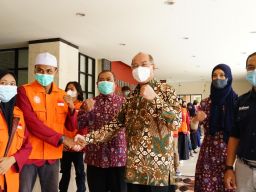 UM Surabaya Kirim 90 Relawan Matana Bantu Pulihkan Pengungsi Erupsi Semeru
