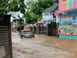 Dua Orang Meninggal Dunia Akibat Banjir di Jember