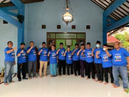 Sebanyak 25 Ketua DPC Partai Demokrat se-Jawa Timur menggelar doa bersama dan santunan anak yatim. (Foto: Ni'am Kurniawan/jatimnow.com)