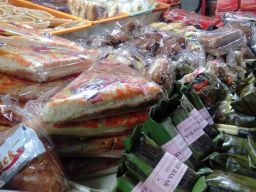Rekomendasi 5 Pasar Berburu Jajanan Legit Menggoda di Kota Surabaya