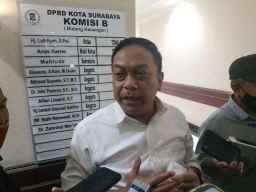 Wakil Ketua Komisi B DPRD Surabaya Anas Karno. (Foto: Ni'am Kurniawan/jatimnow.com)