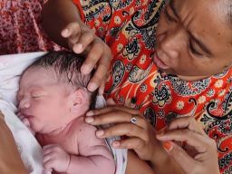 Bayi dibuang di Kota Malang yang diberi nama Aldebaran (Foto: Grup WhatsApp)