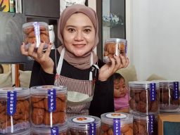 Berawal dari Iseng, Perempuan Asal Ponorogo Ini Sukses Berbisnis Cookies